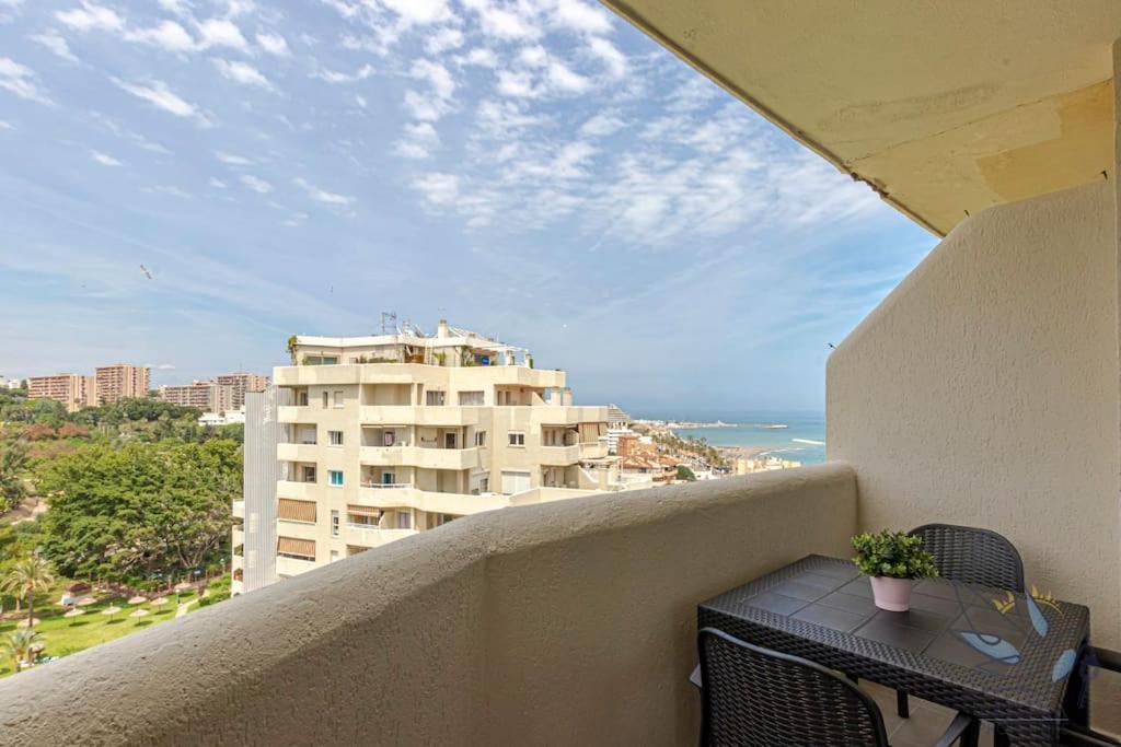 Precioso Apt De 1 Habitacion En Benalbeach Benalmádena Esterno foto